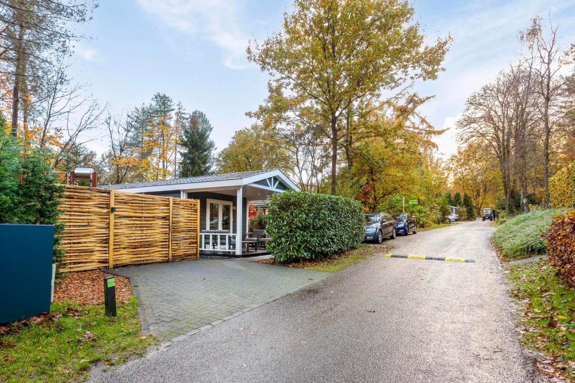 Vakantiepark De Thijmse Berg Ренен Екстериор снимка